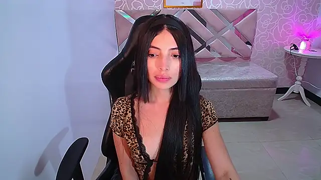 cynthia ch online show from September 30, 5:57 am