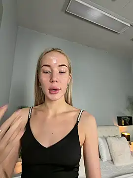 MaryDavies online show from March 26, 6:48 am