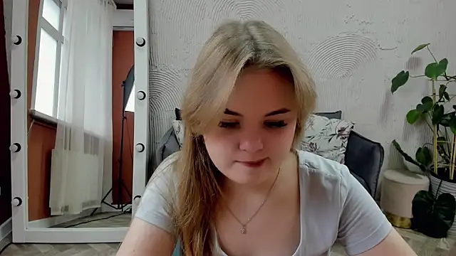 Melissa 199 online show from November 9, 9:27 am