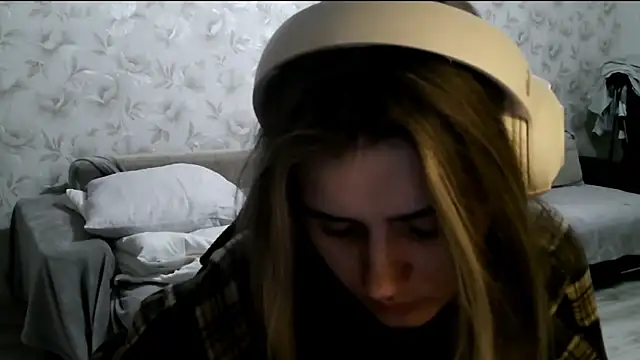 JerrieLoosle online show from October 12, 3:47 pm