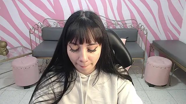 saabrina  online show from December 14, 1:28 pm