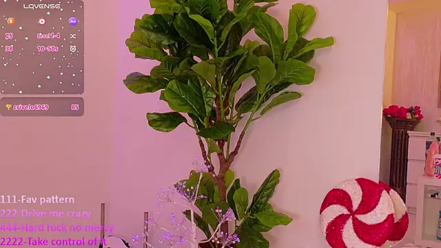 TiaBelle online show from February 7, 6:23 pm