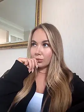 BarbieDolly x online show from October 24, 2:13 pm