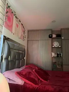 Kittyross online show from November 8, 7:52 pm