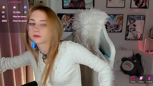 LiraKink online show from March 6, 4:18 am