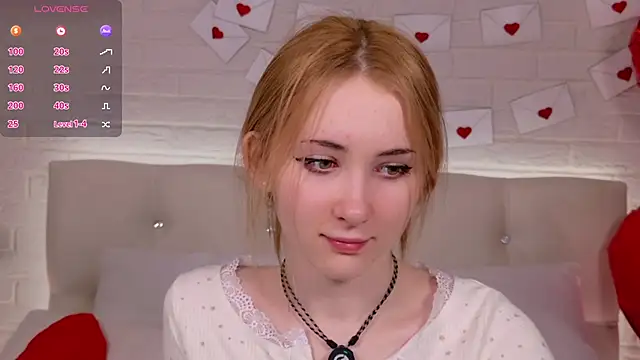 LiraKink online show from February 13, 4:47 am