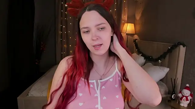 Monica  Queen online show from November 28, 5:32 am