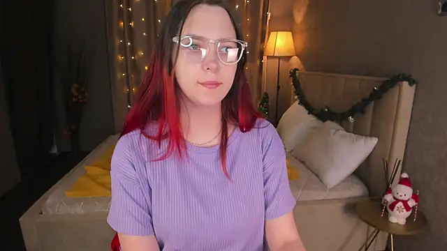 Monica  Queen online show from December 16, 12:05 am