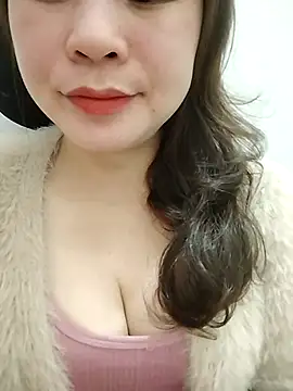 Girl Shy2000 online show from March 7, 12:23 pm