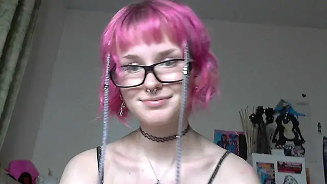 Paradoxy  online show from March 20, 9:20 pm