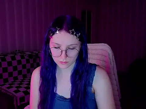 violet-siren-x online show from June 18, 10:58 pm