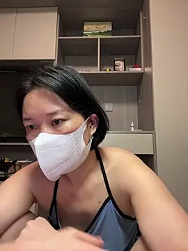 POS001 online show from April 9, 2:44 pm