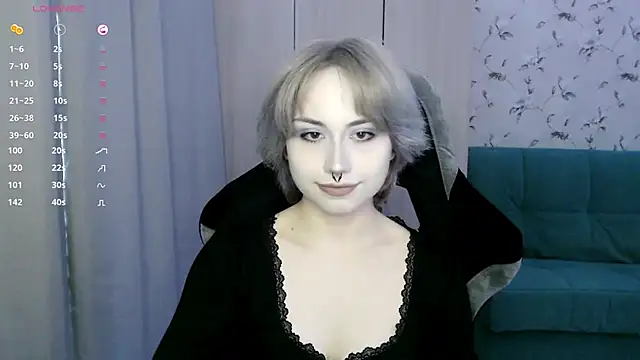 LeisaHopperstad online show from June 3, 2:33 pm