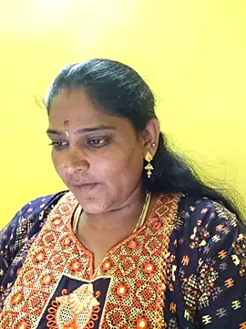 navyasree143 online show from September 25, 4:06 pm