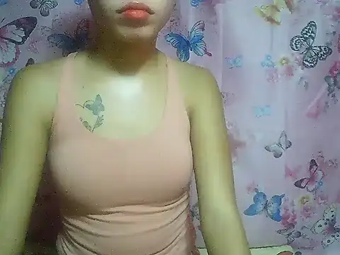 SweetPussie18x online show from November 14, 4:12 am