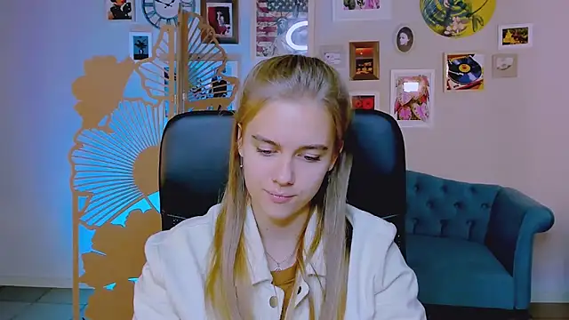 JuneWoods online show from October 6, 6:41 am