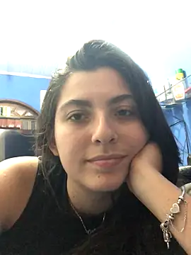 Snapshot of larj021bb chatting on October 30, 8:43 pm larj021bb online show from October 30, 8:43 pm