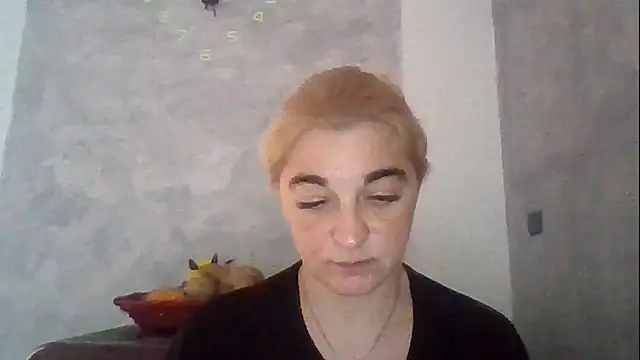 GoldenAngelMilf online show from April 19, 4:29 pm