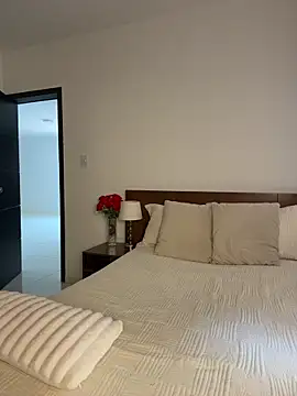 Capricho 01 online show from March 4, 6:03 pm