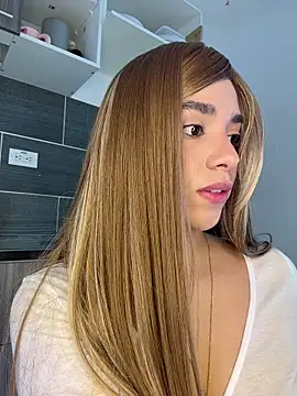 Capricho 01 online show from March 18, 6:02 pm