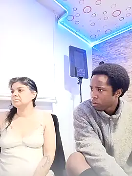 Yin yang hot online show from November 9, 3:35 am