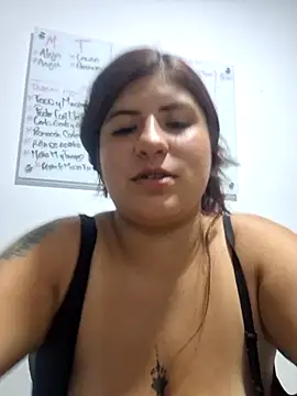 Snapshot of Karoline_Amber chatting on October 10, 10:47 pm Karoline Amber online show from October 10, 10:47 pm