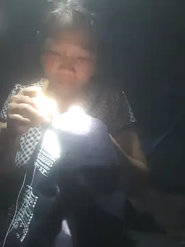 bree-zz online show from October 7, 4:06 am