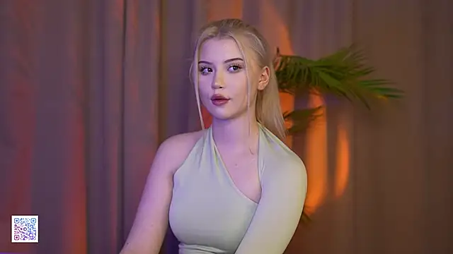 AshleyNikoo online show from November 23, 4:30 pm