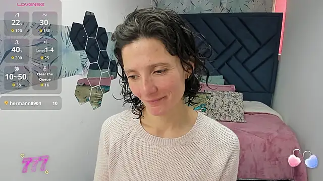 Valery More   online show from March 25, 3:04 pm