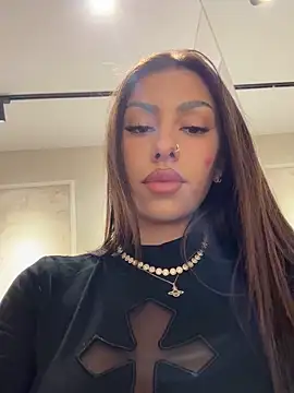 Candy flippp online show from November 14, 6:19 pm