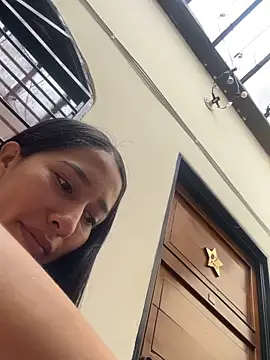 Amelia Rivas online show from April 18, 8:53 pm