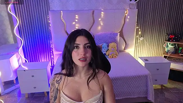 Ixchel tay online show from April 5, 3:27 am