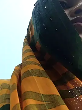 Na shreya online show from February 2, 4:33 am