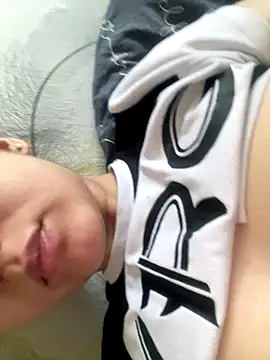 Beautiful661 online show from October 17, 5:54 am