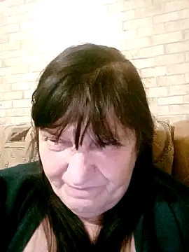 Apeesynka55211 online show from November 30, 10:25 pm