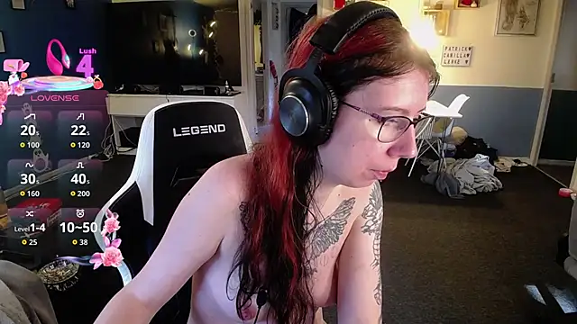 TattooedGirls online show from November 6, 11:49 am