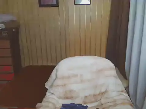 aquariusjulia online show from January 12, 3:23 am