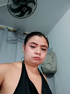 EmmaKors  online show from November 8, 10:37 pm