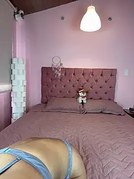 saramooon online show from November 24, 1:13 pm