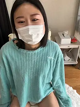 mia2 jp online show from April 8, 11:51 pm