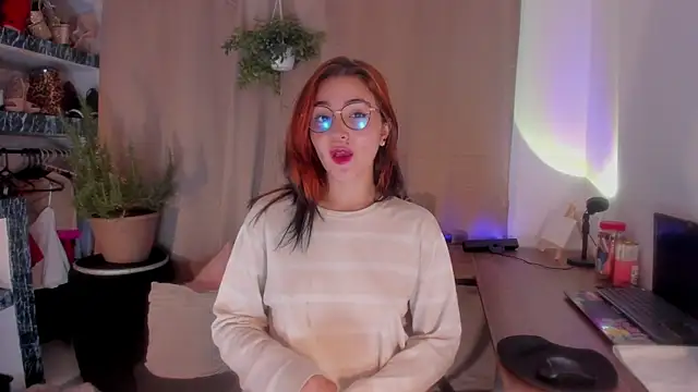 AmaruBloom online show from November 17, 7:20 am