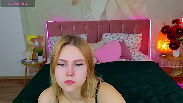 Stellahaart online show from November 24, 7:21 am