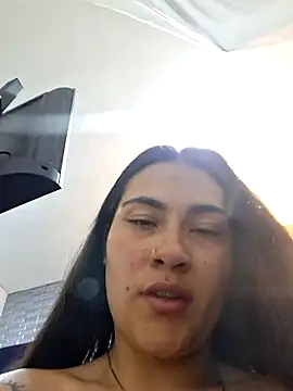 Snapshot of ChloeMorelli chatting on October 18, 2:47 am ChloeMorelli online show from October 18, 2:47 am