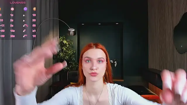 PollyMayer online show from June 5, 8:48 pm