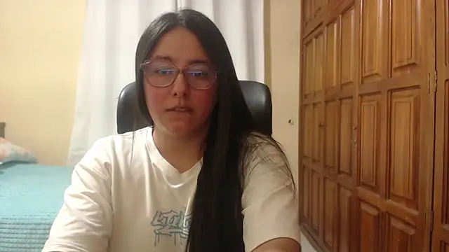 Venus cat  online show from July 29, 4:23 am
