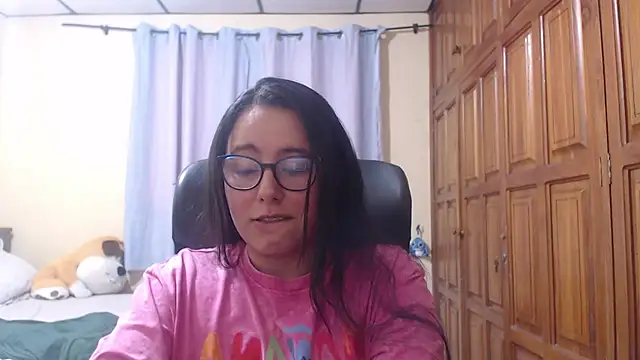 Venus cat  online show from February 5, 3:42 am