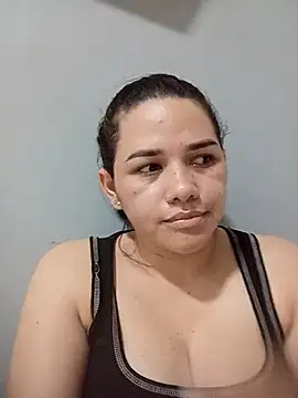 andrea smitth online show from December 18, 1:10 am