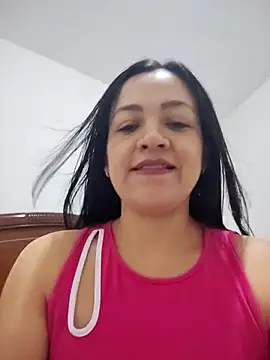 LindaSalo33 online show from October 19, 5:53 am