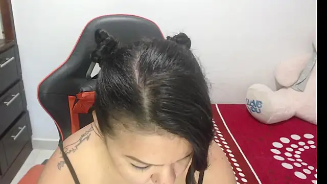 emily sexxx online show from March 24, 8:41 am