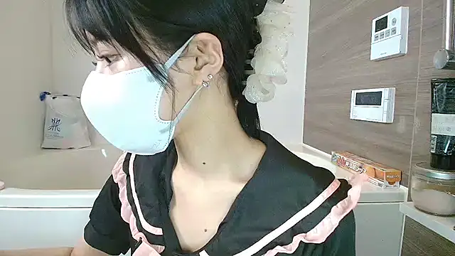 hana-08787- online show from November 28, 6:11 pm